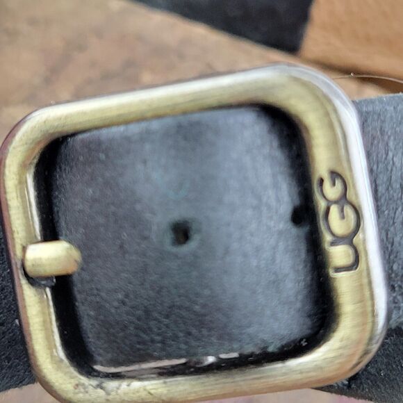 UGG Womens Sandals Auden II Black Leather Thong Size 8.5 Adjustable Ankle Strap - Picture 3 of 11